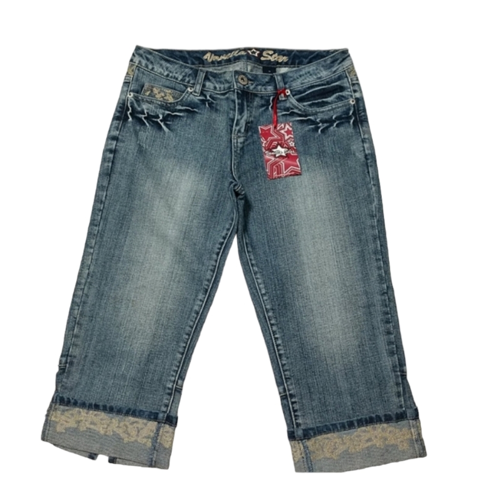 New Vanilla Star Capris with Lace sz 11